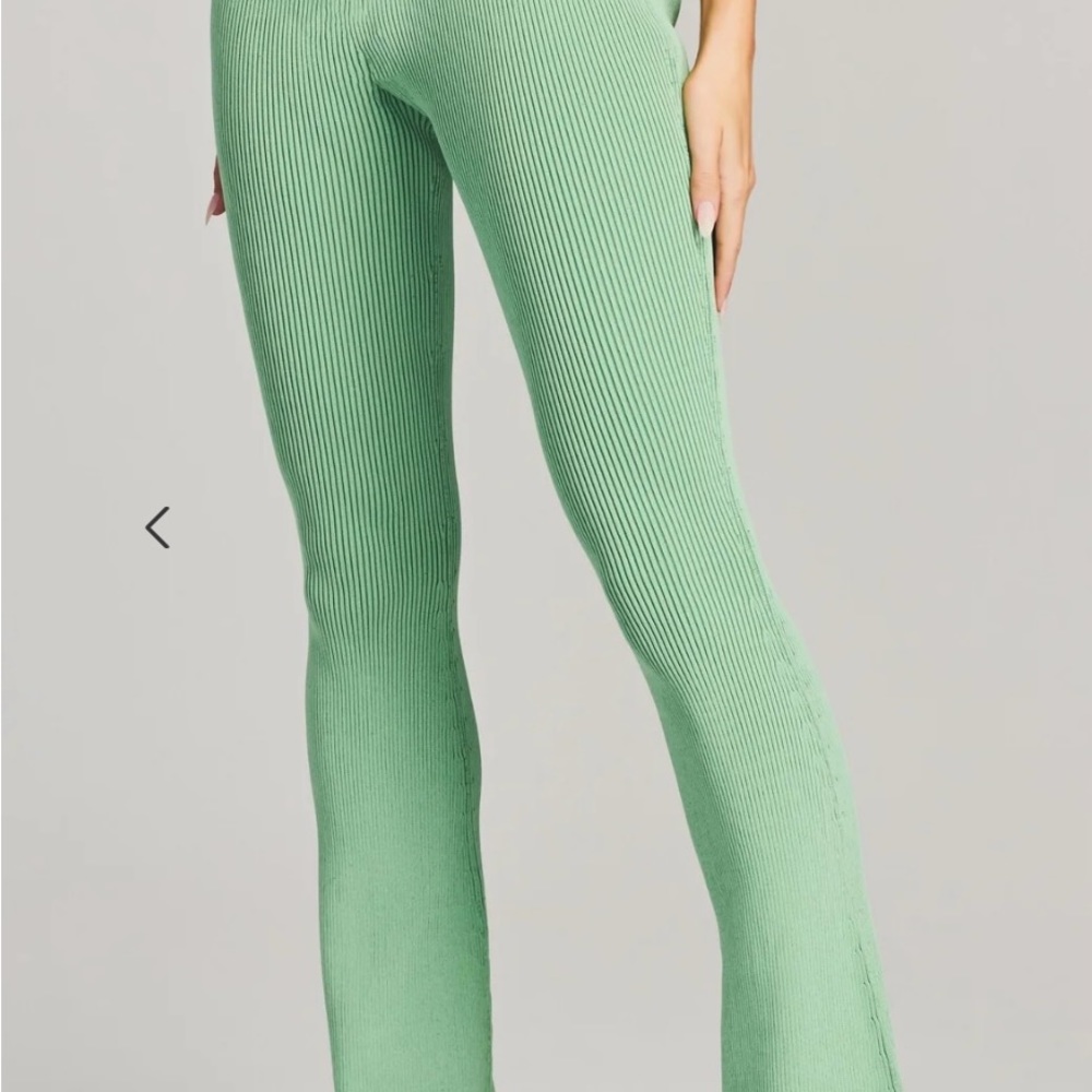 NEW SER.O.YA Green Lux Pants Medium - Picture 2 of 5